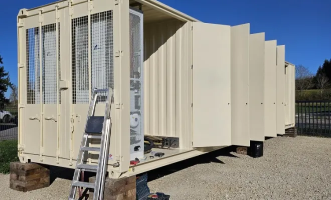 Installation d'un système de stockage d'énergie en Corse, Saint-Étienne, BJ Connect 42